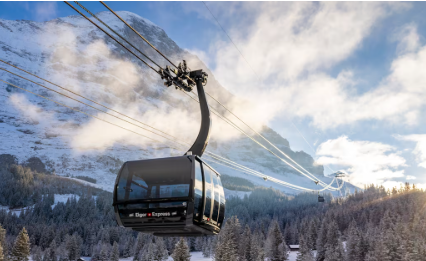 สนามบินดูไบ – สนามบินชาร์ลเดอโกลล์ - ปารีส – มงมาร์ต - ขึ้นรถราง – ถ่ายรูปกับวิหารสเกรเกอร์ - ล่องเรือแม่น้ำแซน - ห้างแกลลอรี่ ลาฟาแยทท์– ถ่ายรูปประตูชัย – ถ่ายรูปหอไอเฟล – มหาวิหารนอเทรอดาม - ถ่ายรูปพิพิธภัณฑ์ลูฟท์ - ร้านค้าปลอดภาษี - ห้างลา ซามาริแตง  – La vallee outlet - ถ่ายรูปพระราชวังฟงแตนโบล - ดิจอง - ลูเซิร์น - สิงโตหินแกะสลัก - สะพานไม้ชาเปล - ซุก – หอนาฬิกาเมืองซุก - ร้านช่างทองโบราณ - ซูริค   - ขึ้นกระเช้าสู่ยอดเขาชิลธอร์น - หมู่บ้านเลาเทอร์บรุนเน่น – อินเทอร์ลาเกน - มิลาน- Serravalle Outlet - มิลาน – มหาวิหารมิลาน – แกลเลอรี วิคเตอร์ เอ็มมานูเอล – สนามบินมัลเพนซา